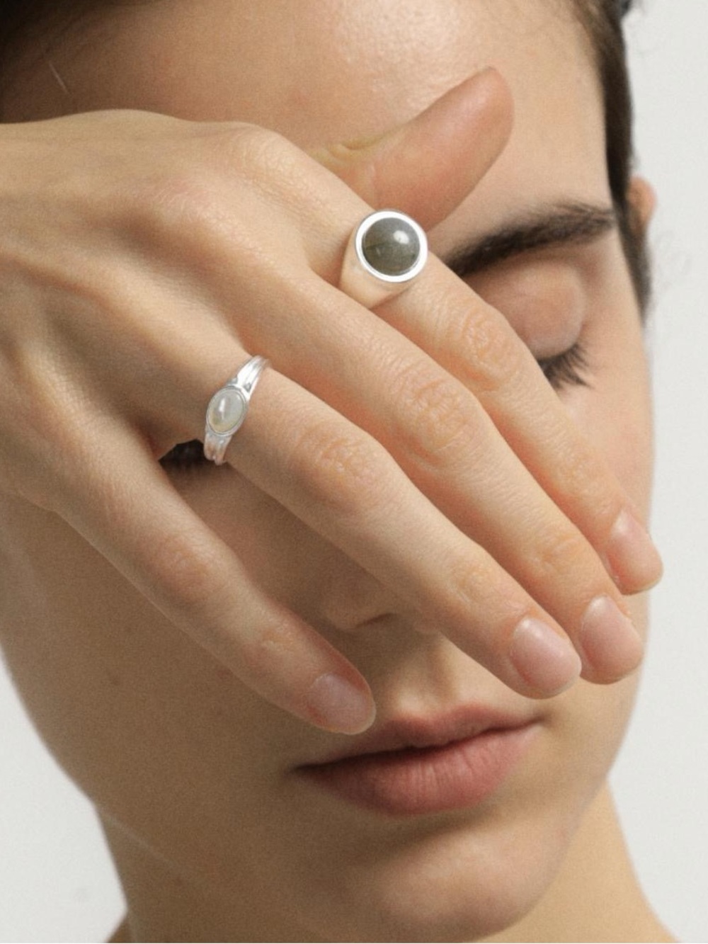 S925 Sterling Silver Ring with Oval White Cabochon Stone Open Size Adjustable - Picture 6 of 9